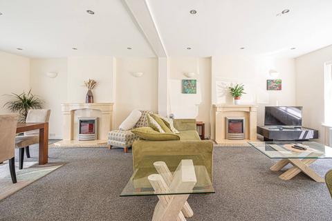 undefined, Essex Park, Finchley, London, N3