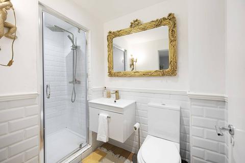 9 Paradise Row, London, E2 9LE