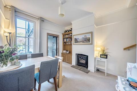 15 Cooper Road, Guildford, GU1 3LY