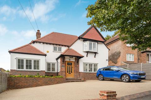 13 Richmond Road, Coulsdon, CR5 2PH