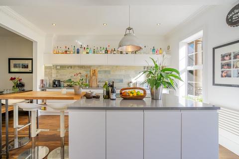 undefined, London Road, Sunninghill, SL5