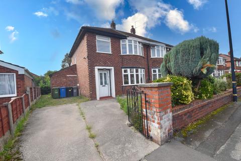 Wallingford Road, Urmston, M41