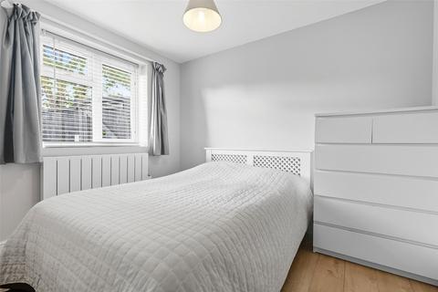 7 Maple Street, Romford, RM7 7JX