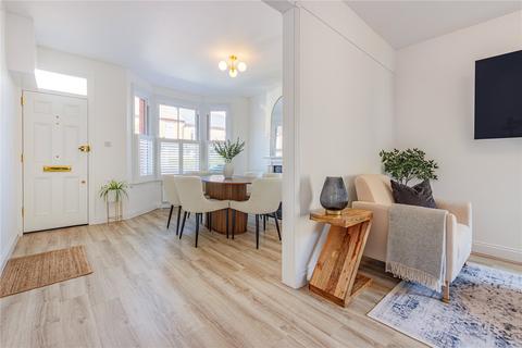 2 bedroom end of terrace house for sale, Station Road, Radlett, Hertfordshire, WD7