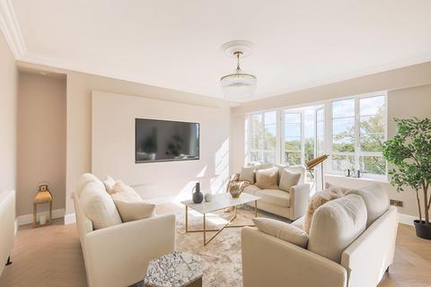 3 bedroom apartment for sale, Moor Court, Gosforth, Newcastle Upon Tyne