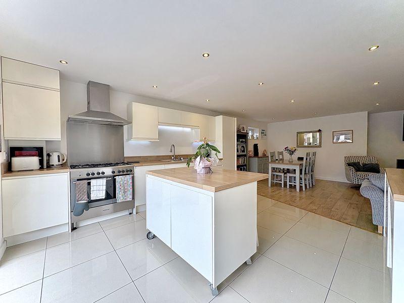Kitchen area