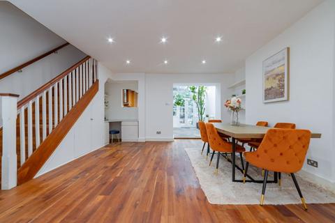 3 bedroom maisonette for sale, Clarendon Gardens W9