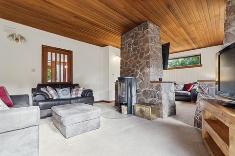 6 bedroom detached house for sale, Main Street, Fintry, G63