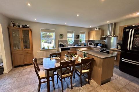 5 bedroom detached house for sale, Llanrwst Road, Upper Colwyn Bay