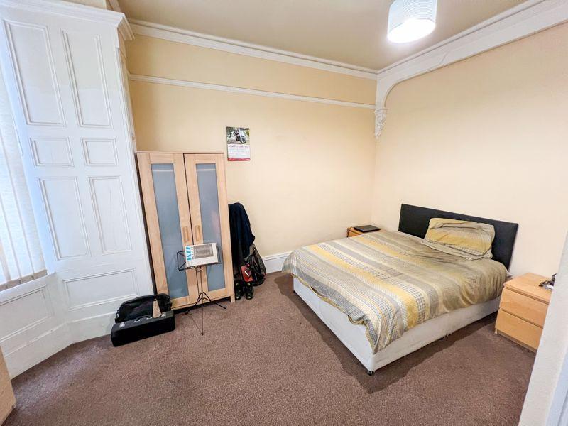 Ashley House, 6...