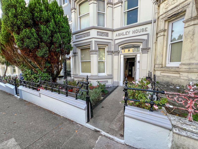 Ashley House, 6...
