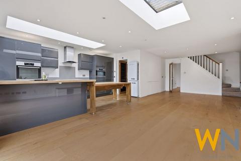 undefined, Chelmsford Road, Shenfield, Brentwood CM15