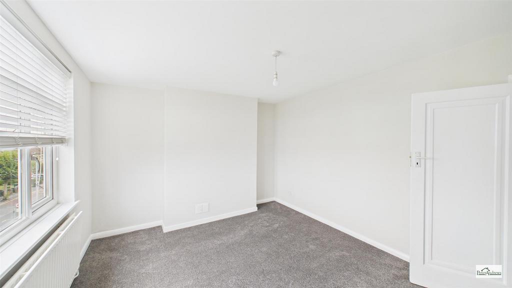 CAM02085 G0-PR0199-STILL002.jpg