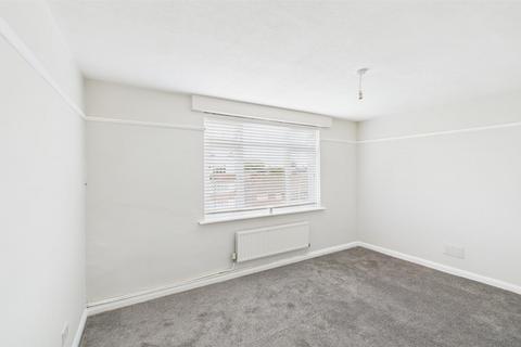 undefined, Hainault Road, London