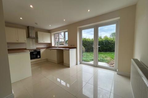 undefined, Sun Crescent, Aylesbury HP18