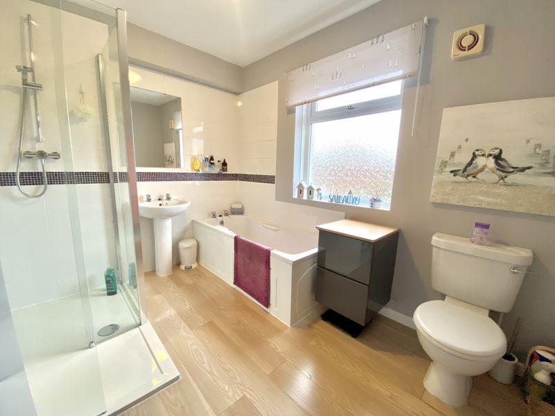 Bath and Shower Room