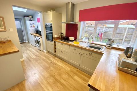 3 bedroom semi-detached house for sale, Highlands Road, Fareham PO15