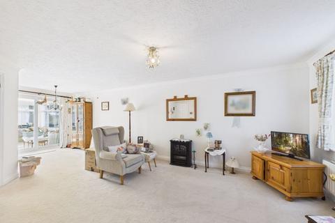 3 bedroom detached house for sale, Blackthorn Way, Somerton