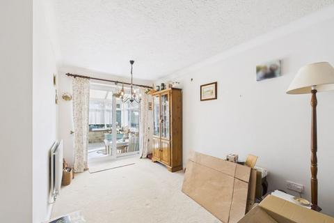 3 bedroom detached house for sale, Blackthorn Way, Somerton