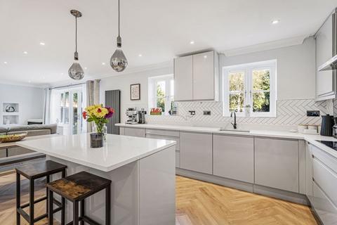 undefined, Curzon Place, Milton Keynes