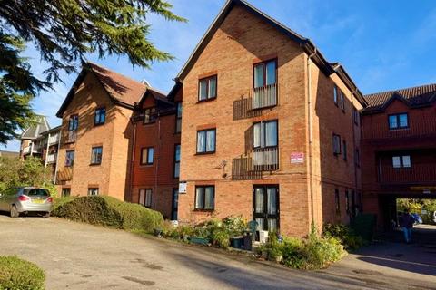 Byron Court, Hill Lane, SO15