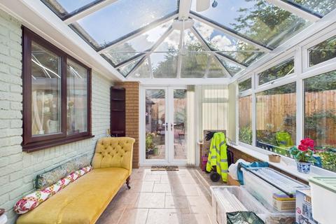 2 bedroom detached bungalow for sale, Ludford Drive, Telford TF3