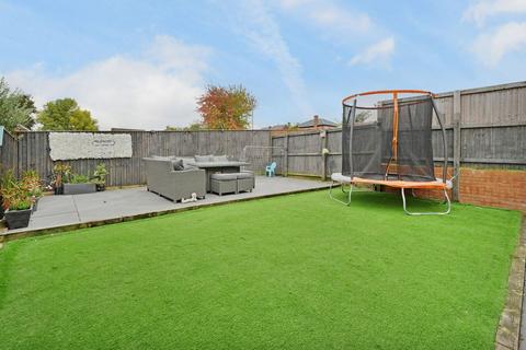 3 bedroom semi-detached house for sale, Aldwark Close, Rotherham S61