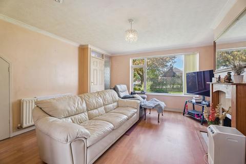 undefined, Plomer Hill, High Wycombe HP13