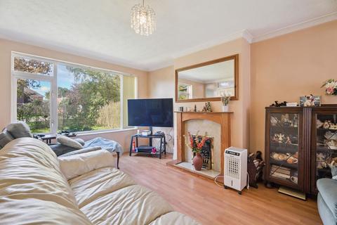 undefined, Plomer Hill, High Wycombe HP13