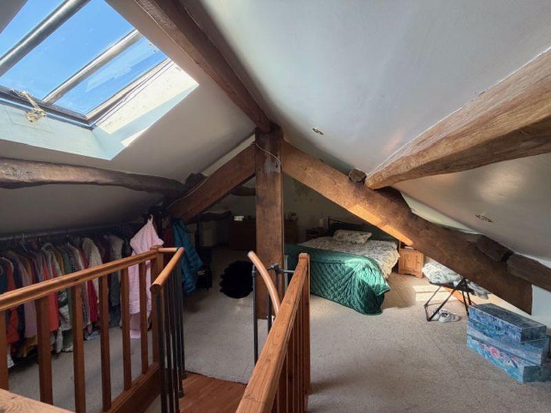 Attic Room (Bedroom