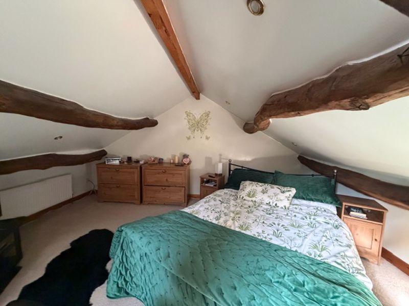 Attic Room (Bedroom