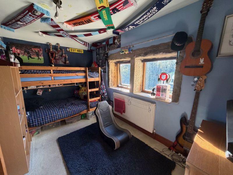 Cottage Bedroom 2