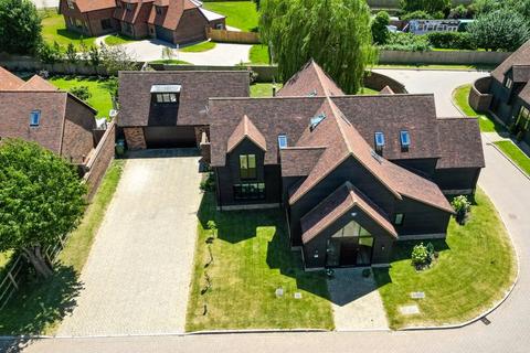 undefined, Cookes Meadow, Biggleswade SG18