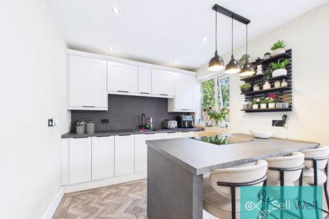 undefined, Grosvenor Close, Manchester M28