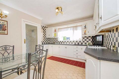 undefined, Hillcrest Rise, Burntwood WS7