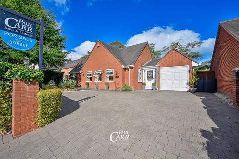 2 bedroom detached bungalow for sale, New Penkridge Road, Cannock WS11