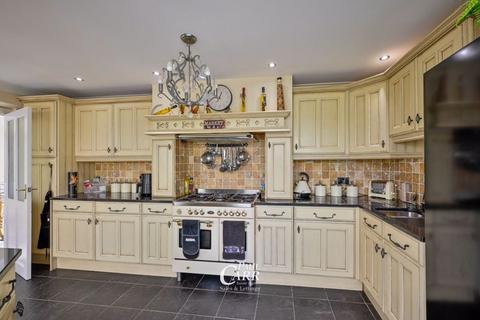 2 bedroom detached bungalow for sale, New Penkridge Road, Cannock WS11