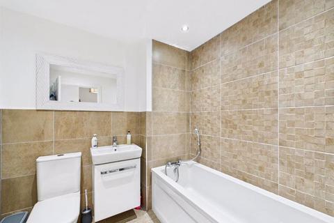 3 bedroom semi-detached house for sale, Castle Way, Pontefract WF8