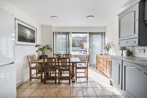 3 bedroom detached bungalow for sale, Front Lane, Blunsdon, Swindon, SN26