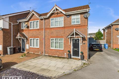 Linwood Grove, Whiston, L35