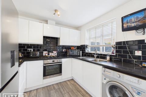 undefined, Linwood Grove, Whiston, L35