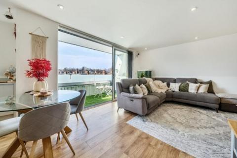2 bedroom flat for sale, Elmcroft Road, Orpington, BR6 0FG