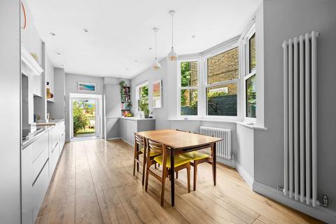 177 Ivydale Road, London, SE15 3DX