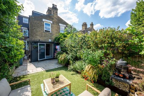 177 Ivydale Road, London, SE15 3DX