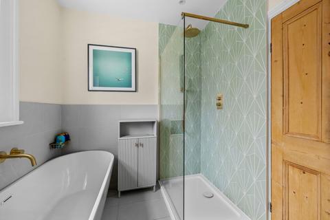 177 Ivydale Road, London, SE15 3DX