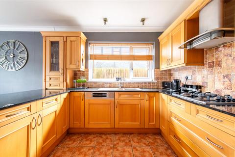 4 bedroom detached house for sale, Sutton Road, Maidstone, Kent, ME15