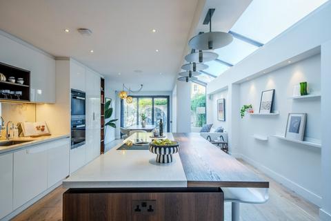 undefined, Sirdar Road, Notting Hill