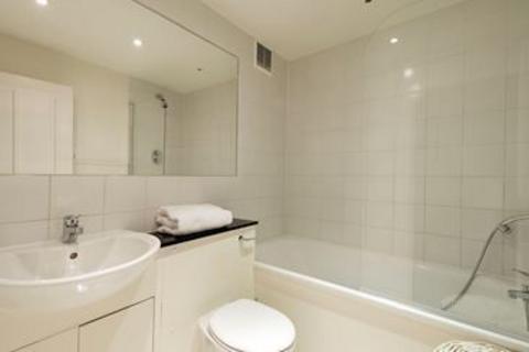 2 bedroom flat to rent, London SW3