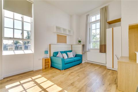 Studio to rent, Princess Beatrice House, Chelsea, London, SW10