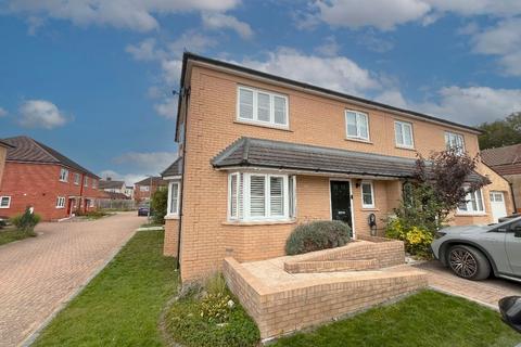9 Reginald Road, Romford, RM3 0RA